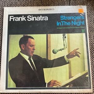 Frank Sinatra - Strangers in the Night vinyl